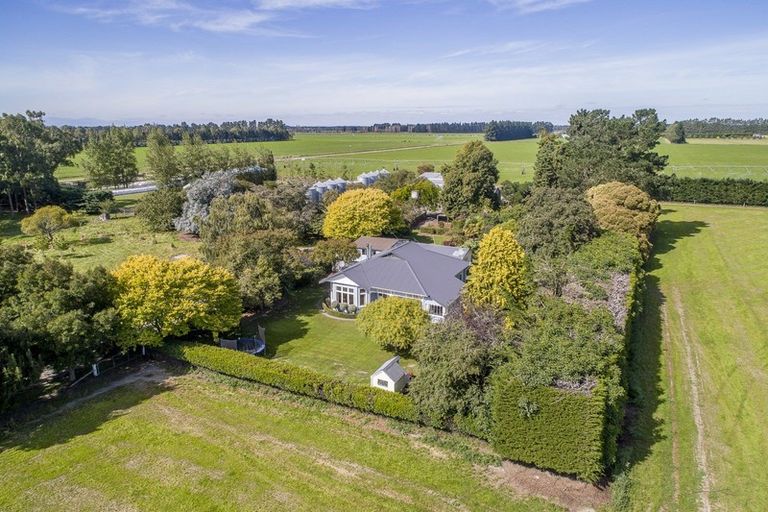 Photo of property in 1661 North Eyre Road, West Eyreton, Rangiora, 7475