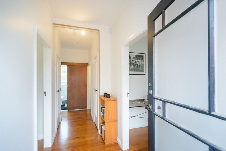 Photo of property in 90 Savage Crescent, West End, Palmerston North, 4412