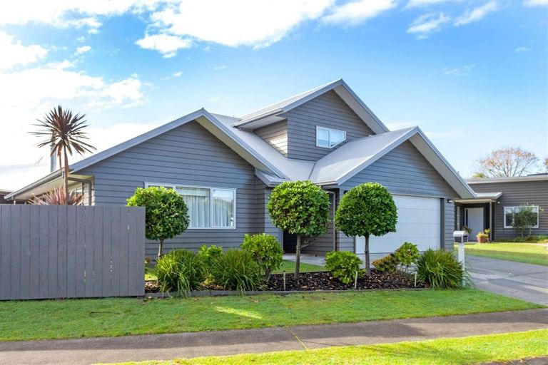 Photo of property in 104 Seabreeze Lane, Whangamata, 3620