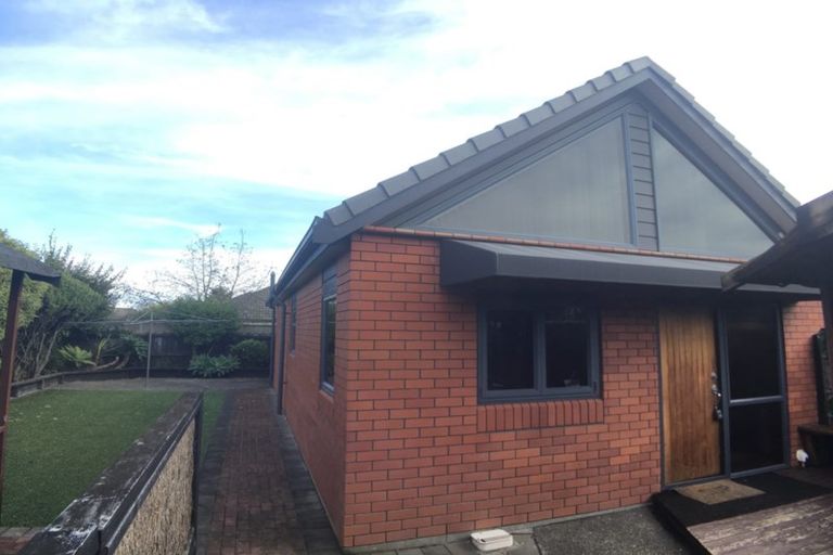 Photo of property in 1 Keppoch Court, Dannemora, Auckland, 2016