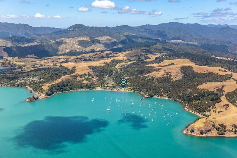 Photo of property in 343 Te Kouma Road, Te Kouma, Coromandel, 3581