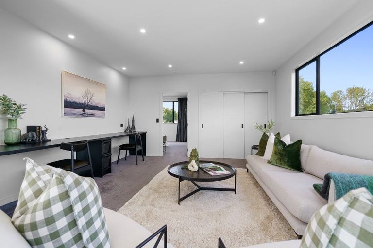 Photo of property in 20 Clifford Close, Leamington, Cambridge, 3432