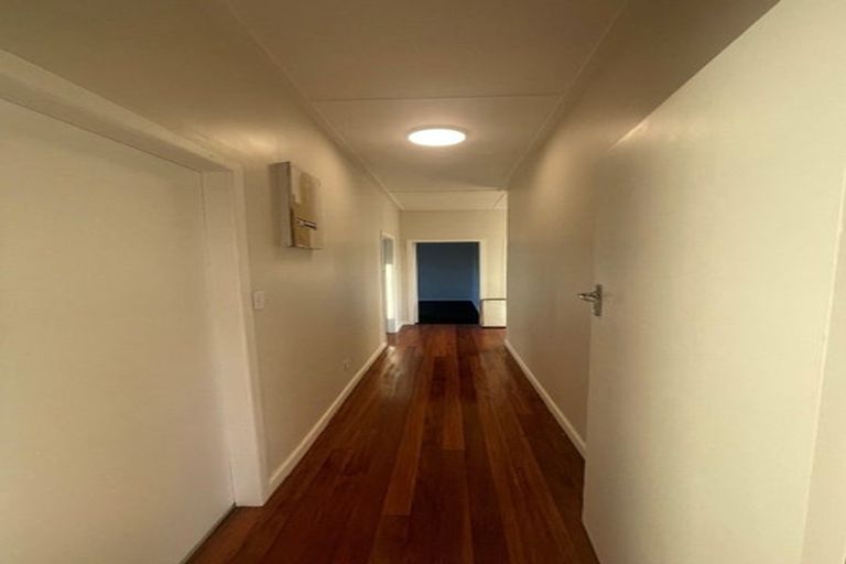 Photo of property in 29 Kahikatea Street, Inglewood, 4330