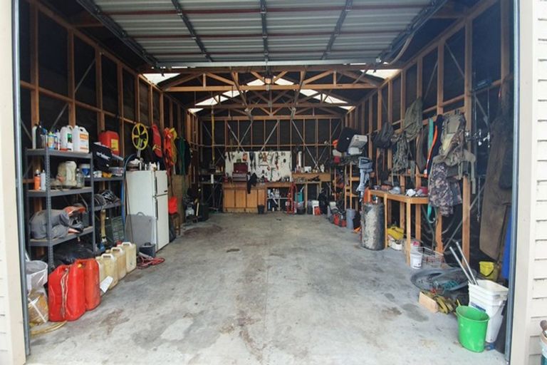 Photo of property in 35 Lauder-omakau Road, Omakau, 9376