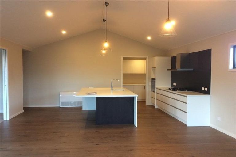 Photo of property in 10 Ellesmere Avenue, Jacks Point, Queenstown, 9371