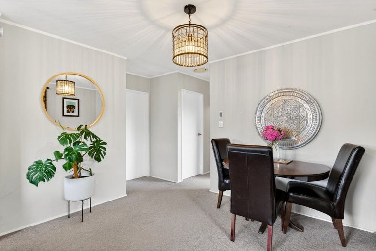 Photo of property in 804 Lyell Street, Akina, Hastings, 4122