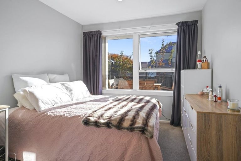 Photo of property in 515 Harewood Road, Harewood, Christchurch, 8051