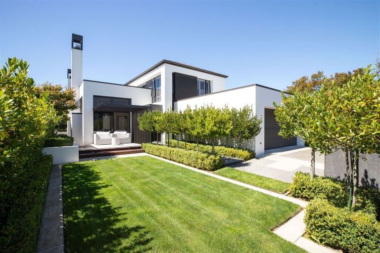 Photo of property in 14a Jacksons Road, Merivale, Christchurch, 8014