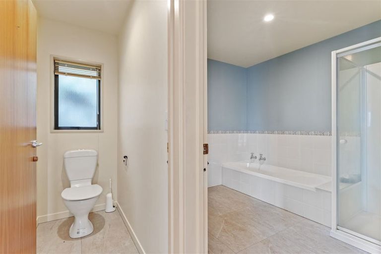 Photo of property in 43 Aotea Terrace, Huntsbury, Christchurch, 8022