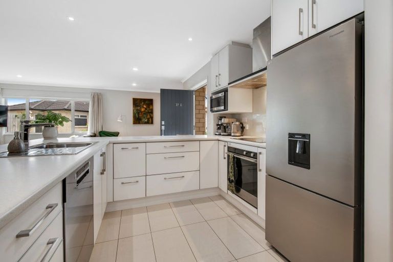 Photo of property in 37c Doment Crescent, Orewa, 0931