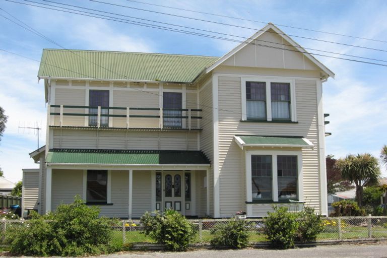 Photo of property in 40 Queen Street, Westport, 7825