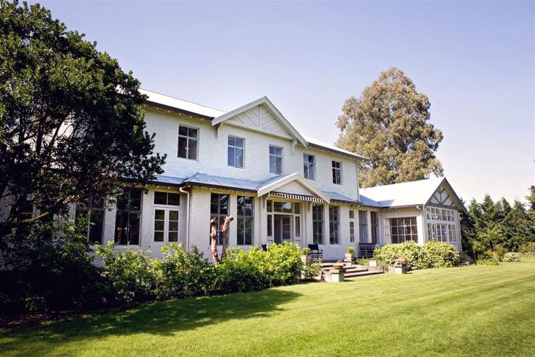 Photo of property in 689 Rotherham Road South, Rotherham, Culverden, 7391