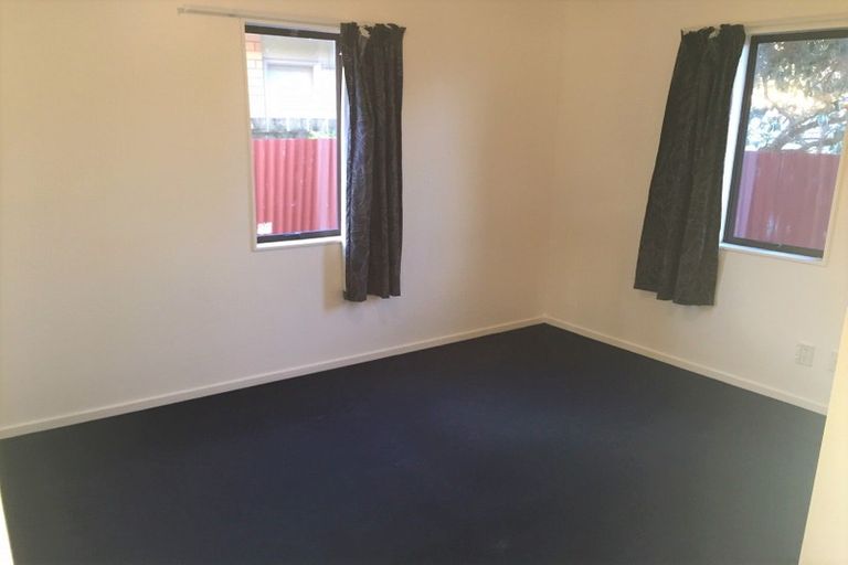 Photo of property in 8 Burbridge Road, Favona, Auckland, 2024