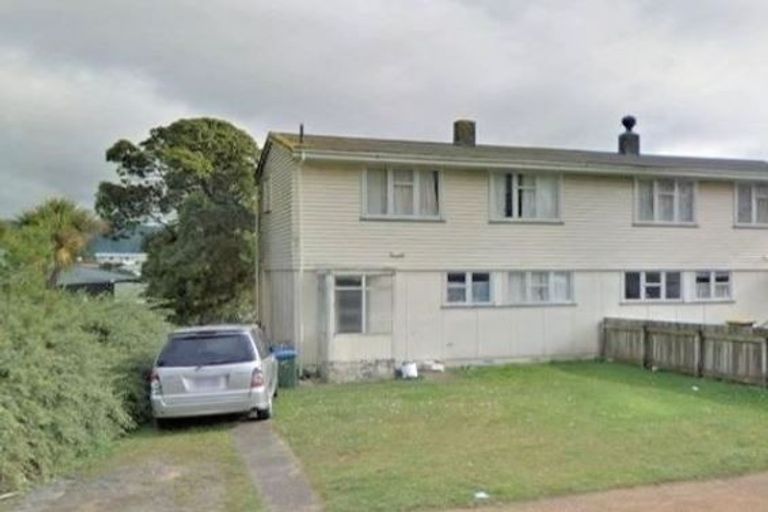 Photo of property in 47-49 Waihora Crescent, Waitangirua, Porirua, 5024