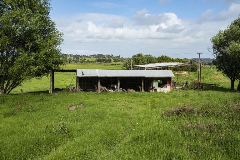 Photo of property in 413 Waihue Road, Dargaville, 0372