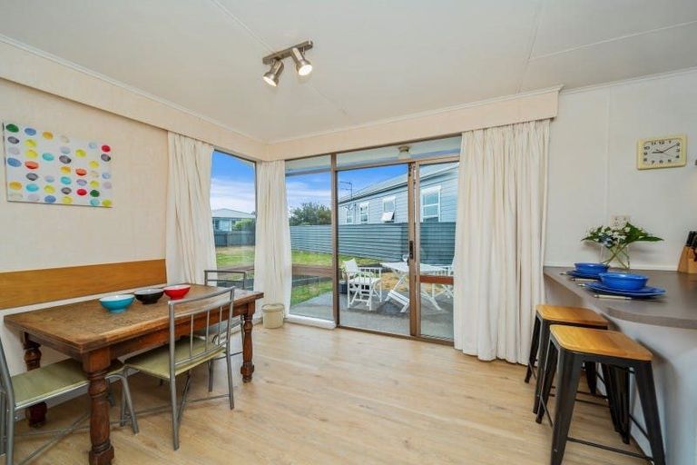 Photo of property in 182 Glover Road, Hawera, 4610