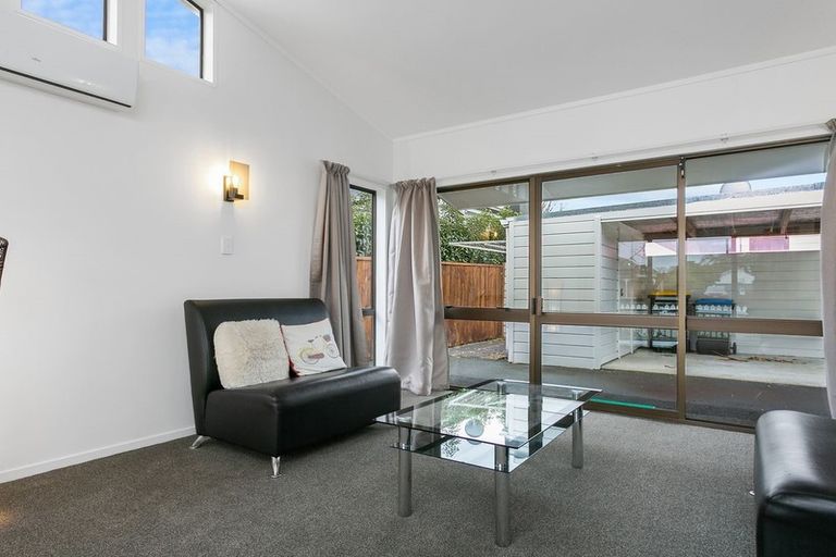 Photo of property in 44a Queen Street, Cambridge, 3434