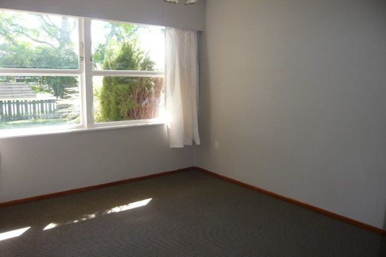 Photo of property in 81 Morrow Avenue, St Andrews, Hamilton, 3200