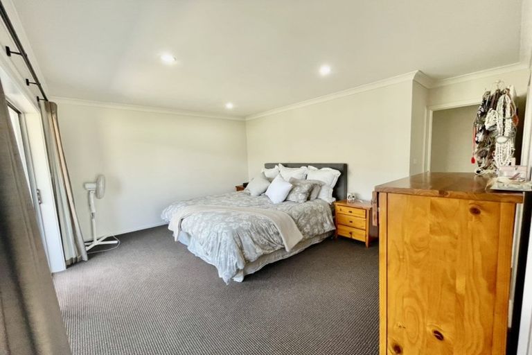 Photo of property in 15 Pompano Key, Papamoa Beach, Papamoa, 3118