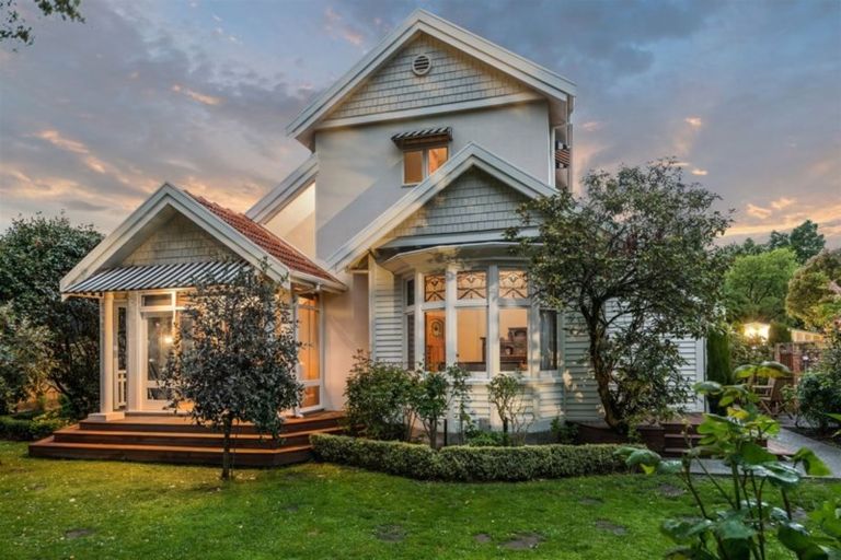 Photo of property in 34 Cholmondeley Avenue, Opawa, Christchurch, 8023