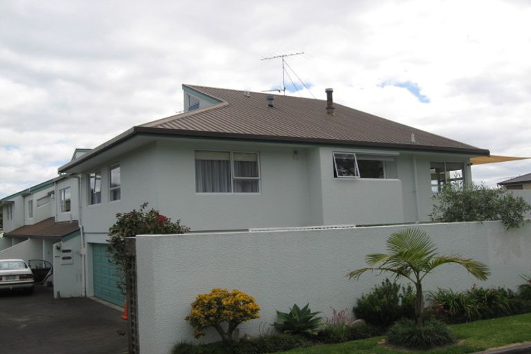 Photo of property in 4/6 Brown Street, Manly, Whangaparaoa, 0930