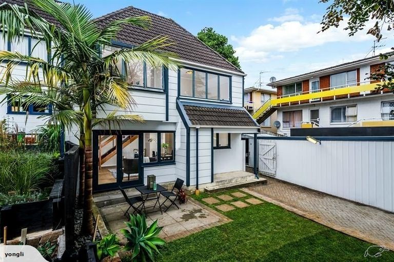 Photo of property in 5/91 Saint Lukes Road, Sandringham, Auckland, 1025