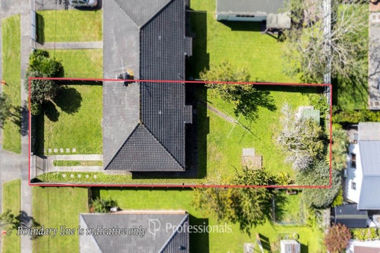 Photo of property in 16 Hazel Street, Ebdentown, Upper Hutt, 5018