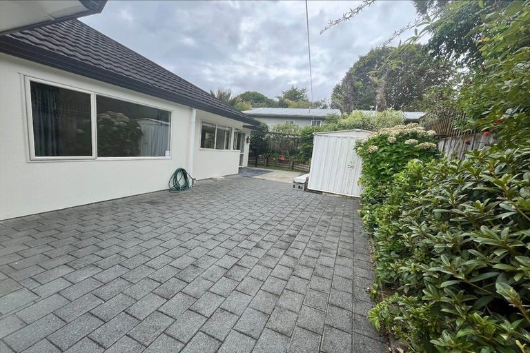 Photo of property in 43a Winara Avenue, Waikanae, 5036