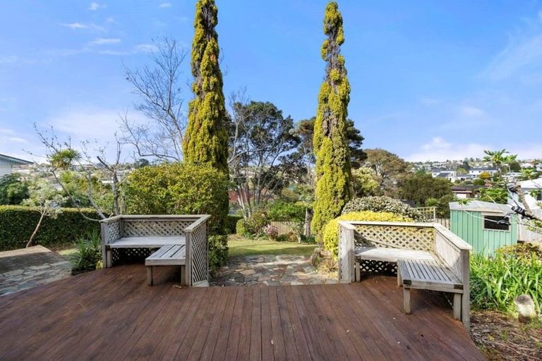 Photo of property in 102 Sartors Avenue, Browns Bay, Auckland, 0630