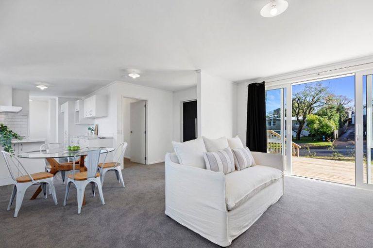 Photo of property in 18 Regent Street, Brookfield, Tauranga, 3110