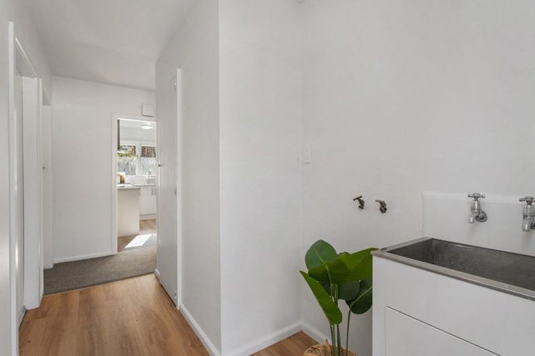 Photo of property in 1/10 Ashfield Place, Ilam, Christchurch, 8041