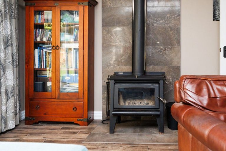 Photo of property in 472 Kairanga Bunnythorpe Road, Newbury, Palmerston North, 4478