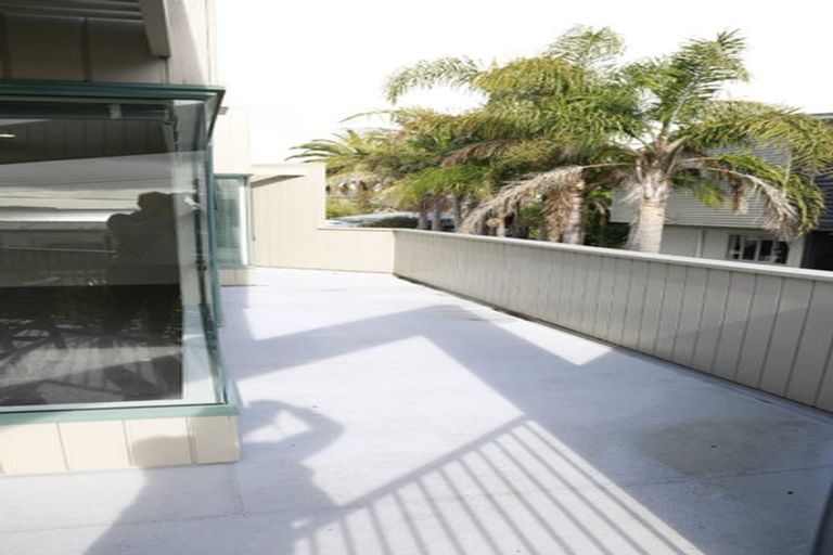 Photo of property in 20 Ealing Crescent, Beachlands, Auckland, 2018