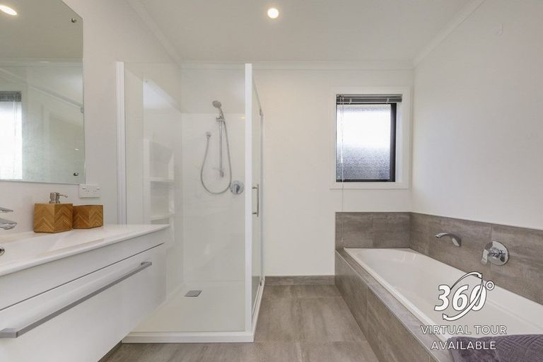 Photo of property in 40a Weston Avenue, Roslyn, Palmerston North, 4414