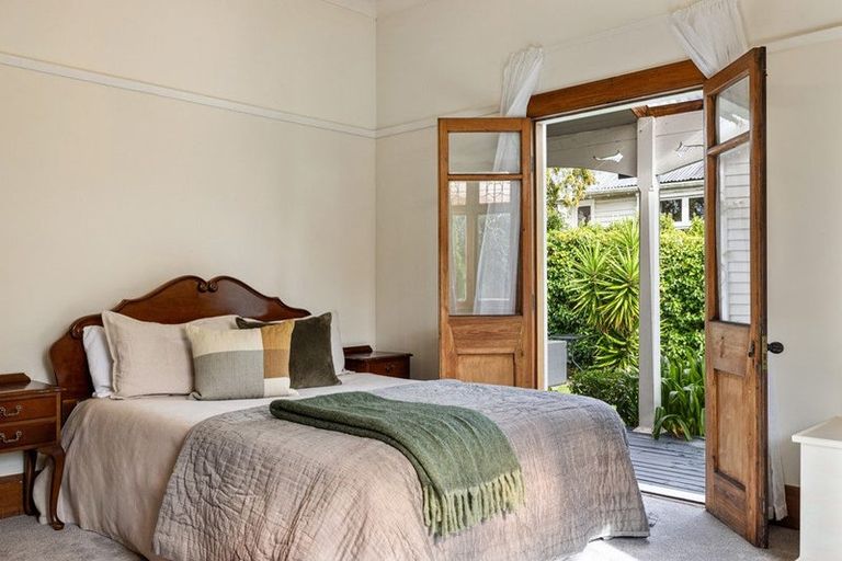 Photo of property in 18 Tainui Street, Somerfield, Christchurch, 8024