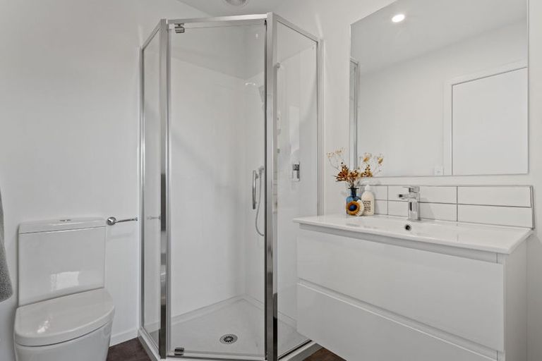 Photo of property in 6/28 Westgate Drive, Westgate, Auckland, 0614