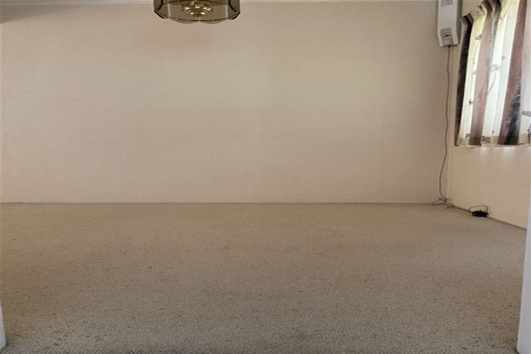 Photo of property in 17a Pah Road, Papatoetoe, Auckland, 2025