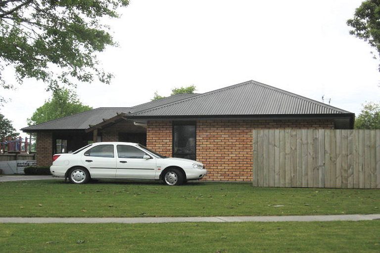 Photo of property in 263 Lamb Street, Leamington, Cambridge, 3432