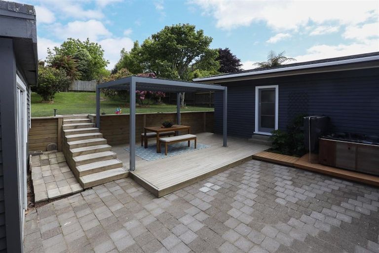 Photo of property in 184 Kawaha Point Road, Kawaha Point, Rotorua, 3010