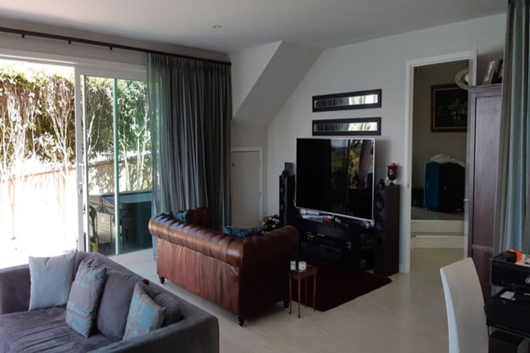 Photo of property in 3a Wesley Street, Devonport, Auckland, 0624