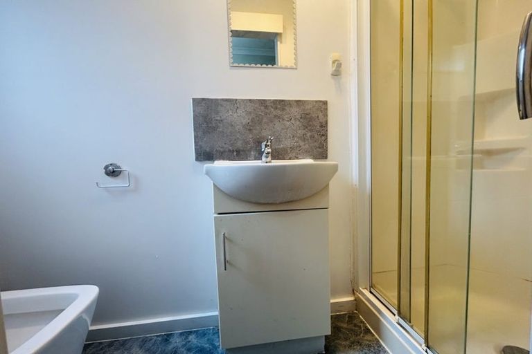 Photo of property in 54 Pinedale Place, Henderson, Auckland, 0610