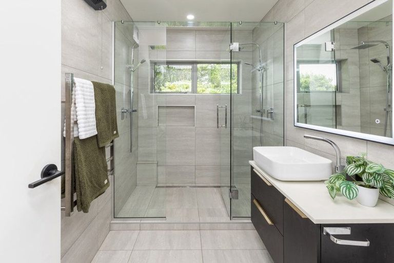 Photo of property in 477 Avonhead Road, Avonhead, Christchurch, 8042