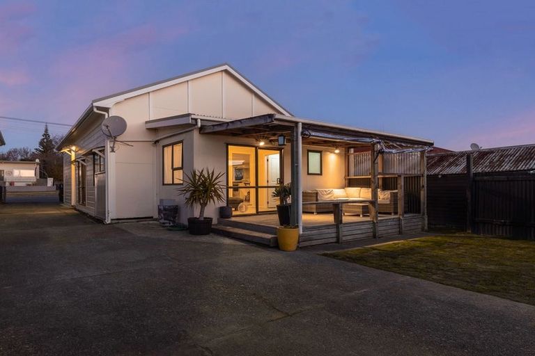 Photo of property in 137 Cambridge Street, Levin, 5510