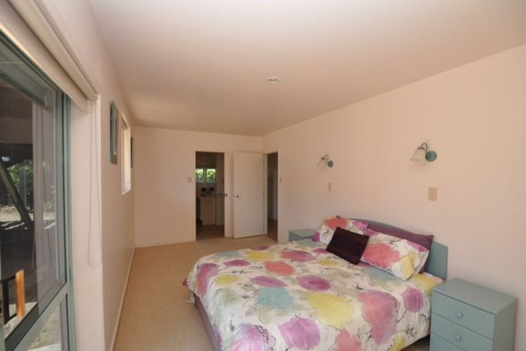 Photo of property in 16 Dunlop Drive, Pauanui, Hikuai, 3579