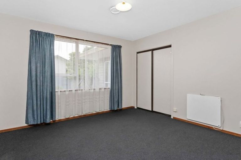 Photo of property in 11 Thorness Street, Avondale, Christchurch, 8061