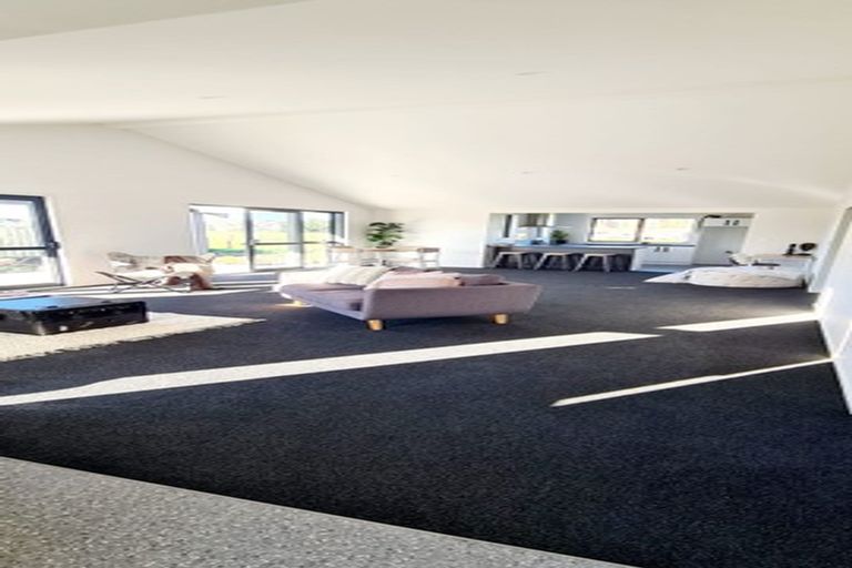 Photo of property in 30 Oldfield Lane, Marton, 4710