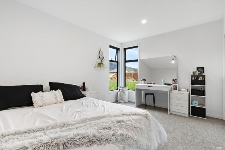 Photo of property in 23 Dingle Street, Lake Hawea, Wanaka, 9382