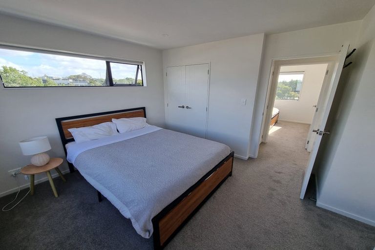 Photo of property in 3/26 Toru Street, Te Atatu Peninsula, Auckland, 0610