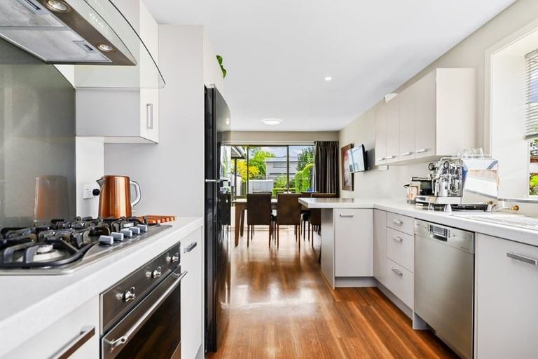 Photo of property in 24 Coniston Avenue, Ilam, Christchurch, 8041