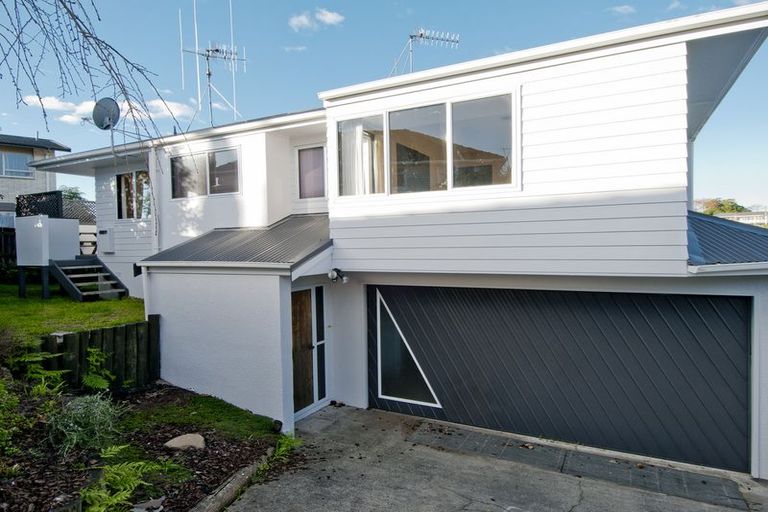 Photo of property in 24b Pine Avenue, Otumoetai, Tauranga, 3110